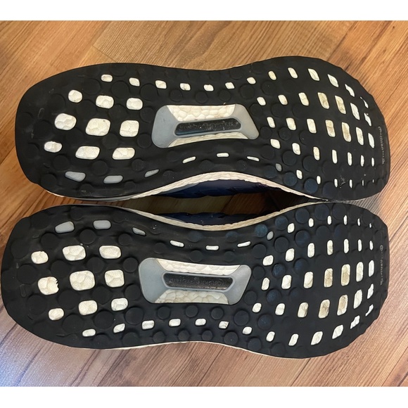 adidas Women's Ultraboost 4.0 DNA Running Shoes Navy Blue, Size 9.5 - Picture 7 of 7